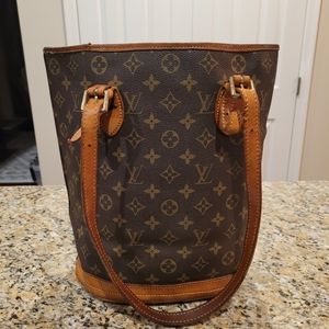 Vintage Louis vuitton large bucket bag